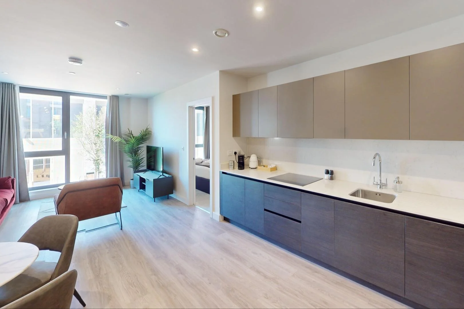 hove-residences-2bed-deluxe-4.jpg
