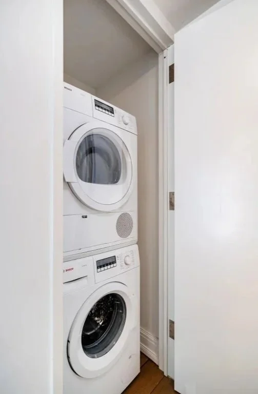 brew-quarters-living-3bed-12.jpg