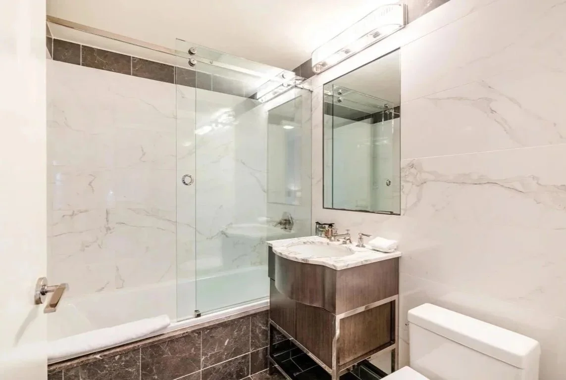 brew-quarters-living-3bed-9.jpg