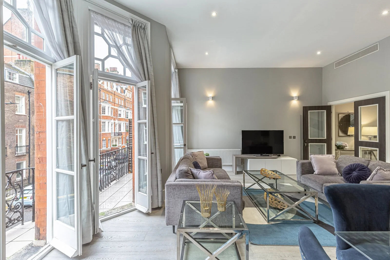 mayfair-clubhouse-2bed -4.jpg
