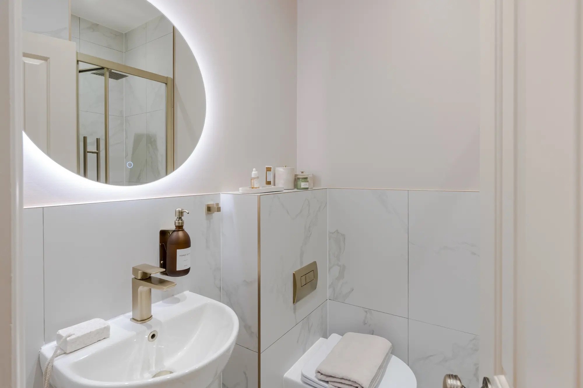 earls-court-quarters-2 bed-7.jpeg