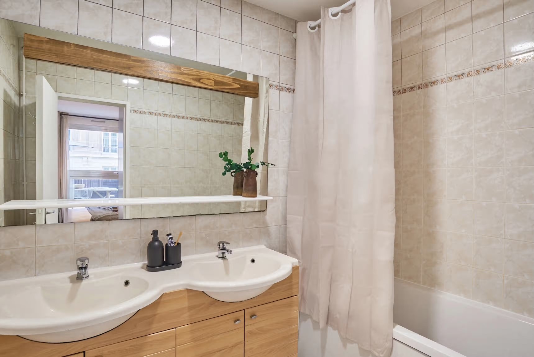 the-lamaitre-residences-1 bed -11.jpeg
