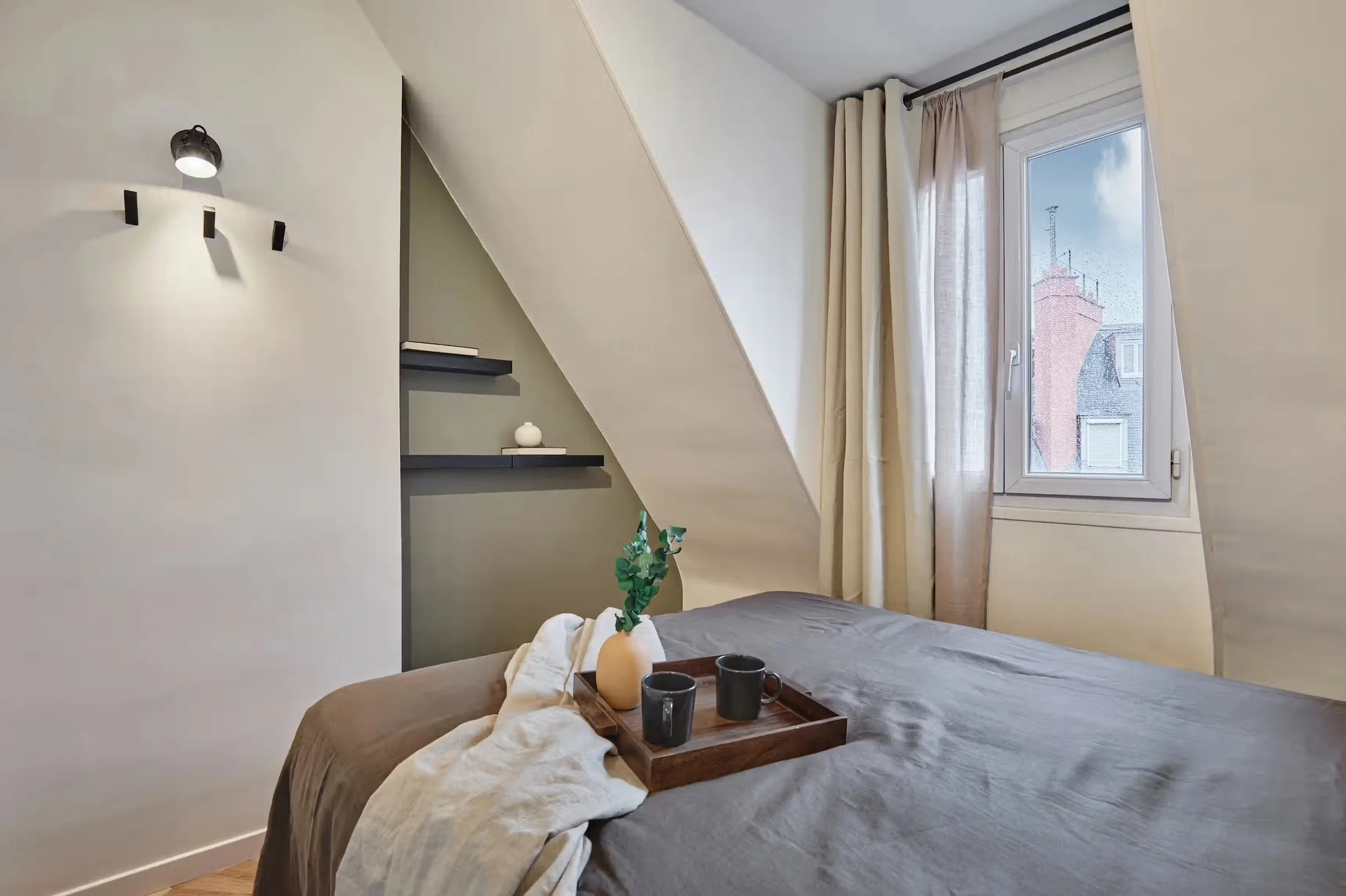 the-alexandre-collection-2 bed8.jpeg