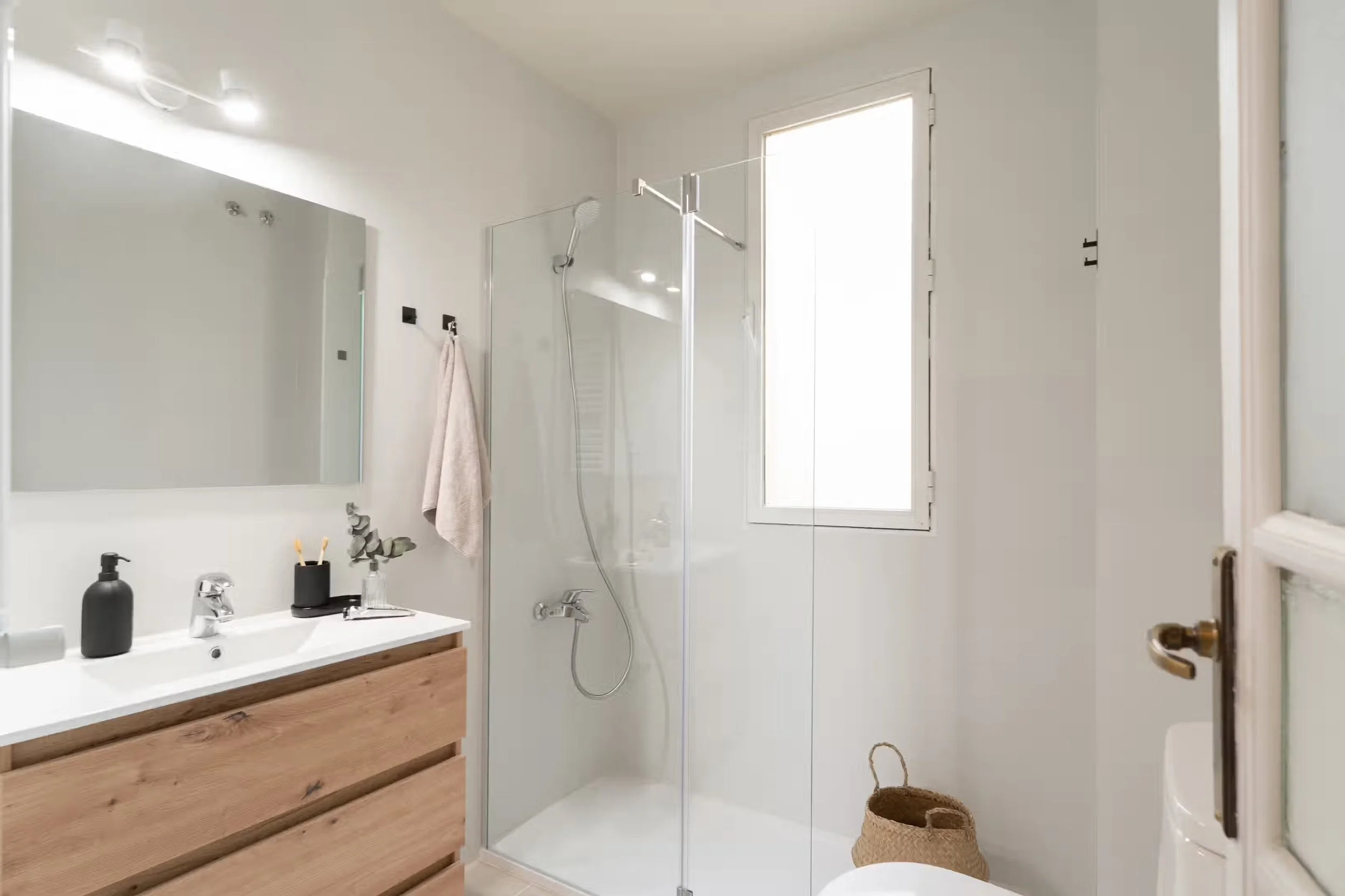 arguelles-residences-2 bed-14.jpeg