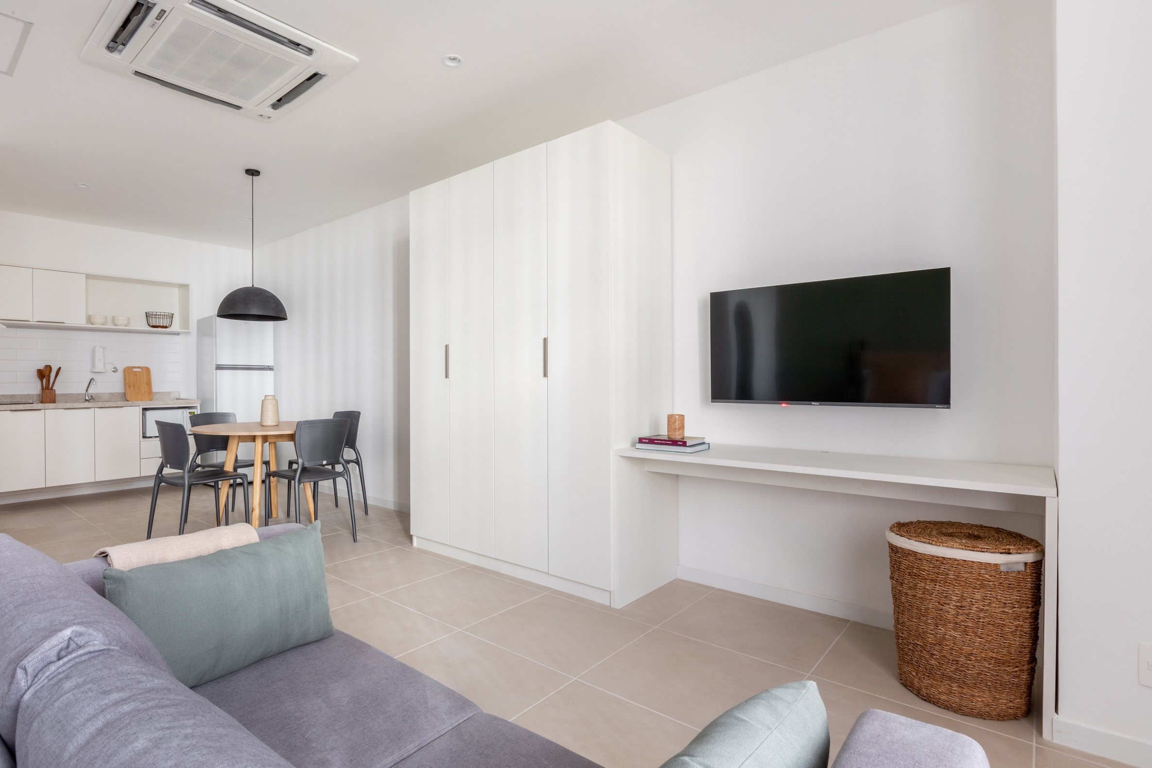 floriano-residences-studio7.jpg