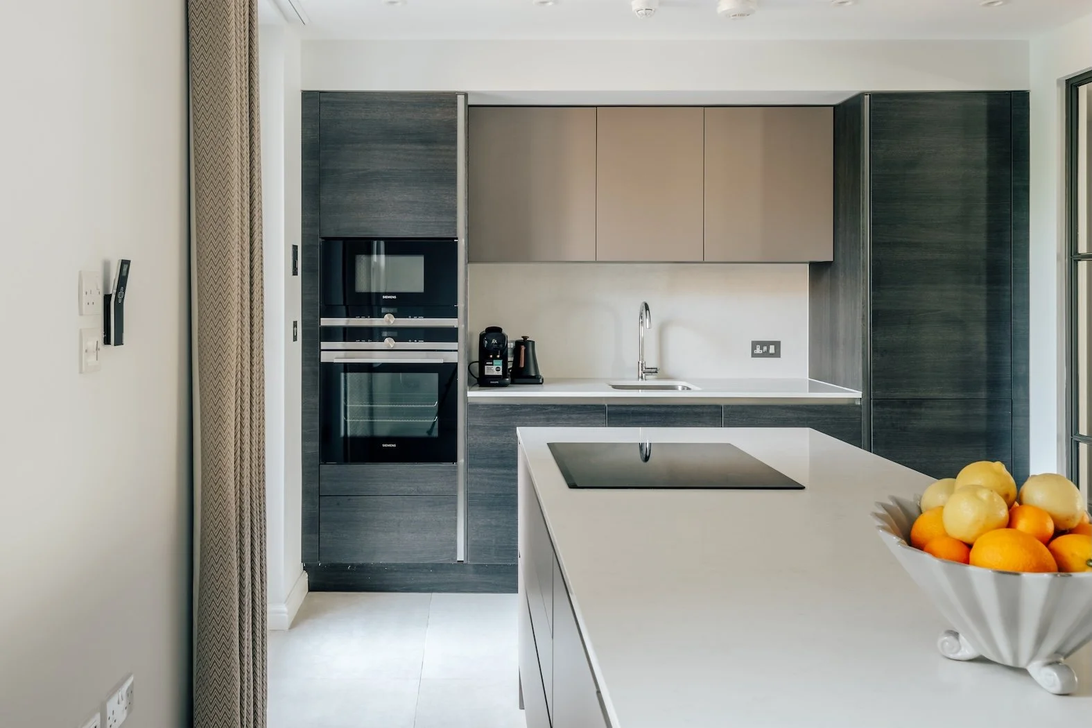 the-sloane-sq-gem-3 bed - 11.jpg