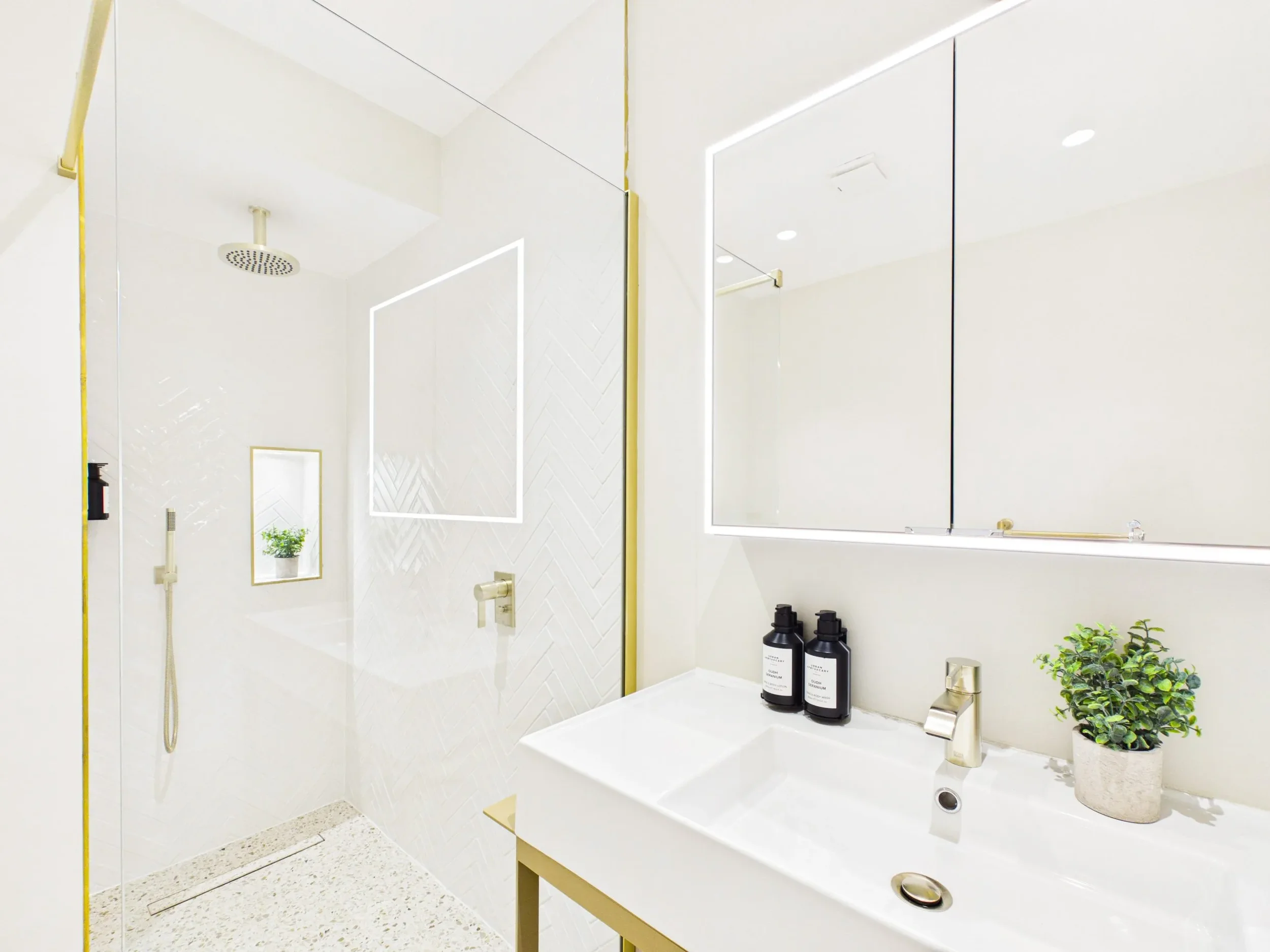 the-holland-park-collection-2 bed-4.jpg.webp