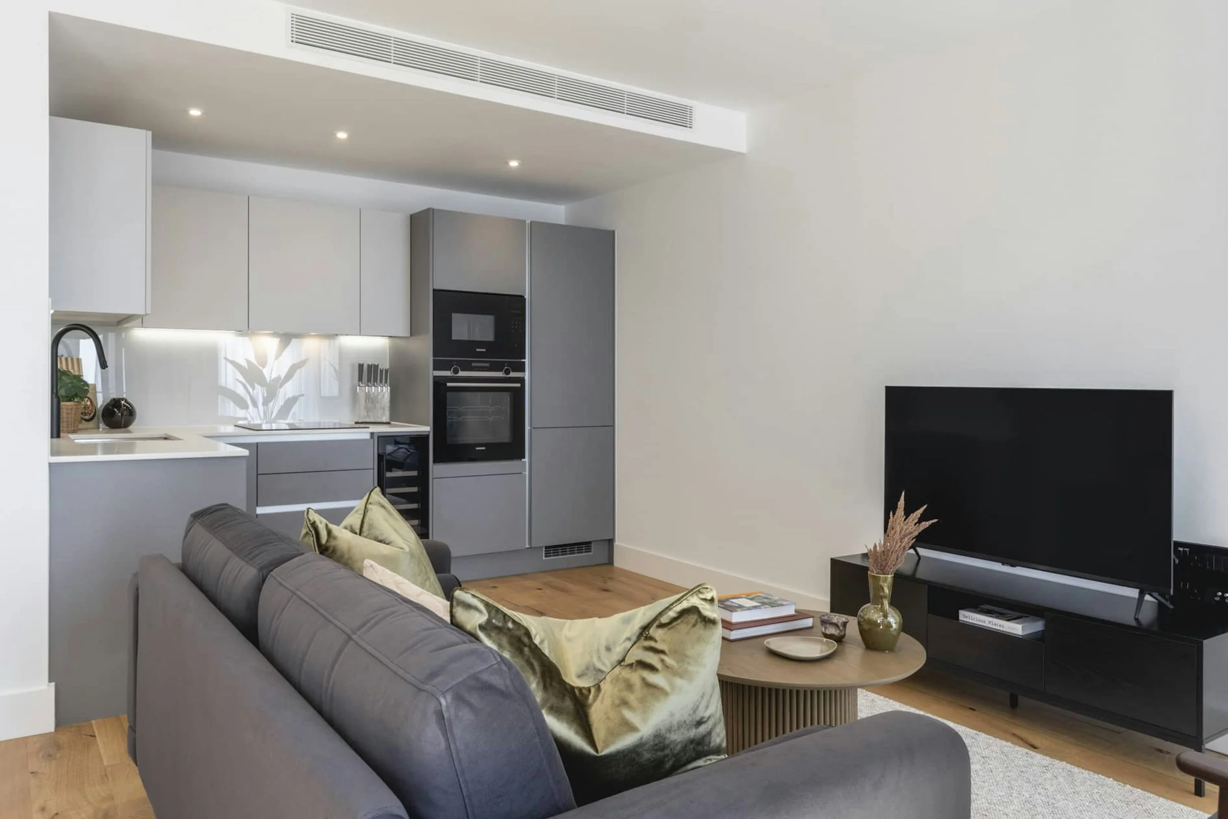 the-vauxhall-collection-1 bed-6.jpg