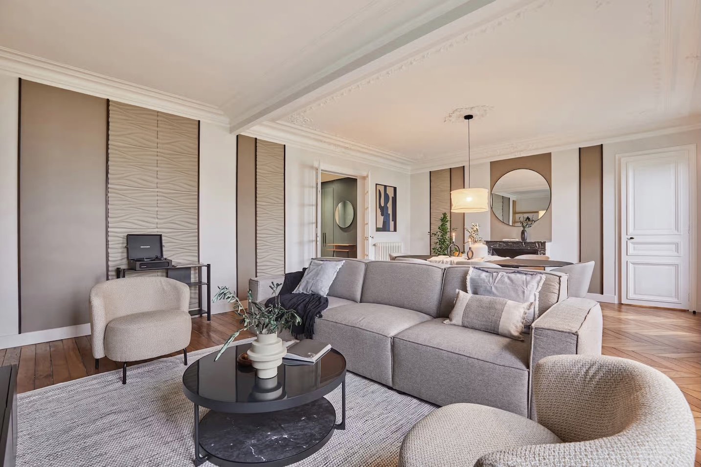 republique-suites-3 bed-2.jpeg