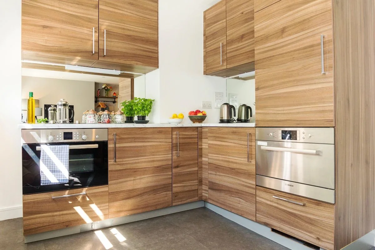 paddington-student-suites-deluxe-studio- (5).jpeg