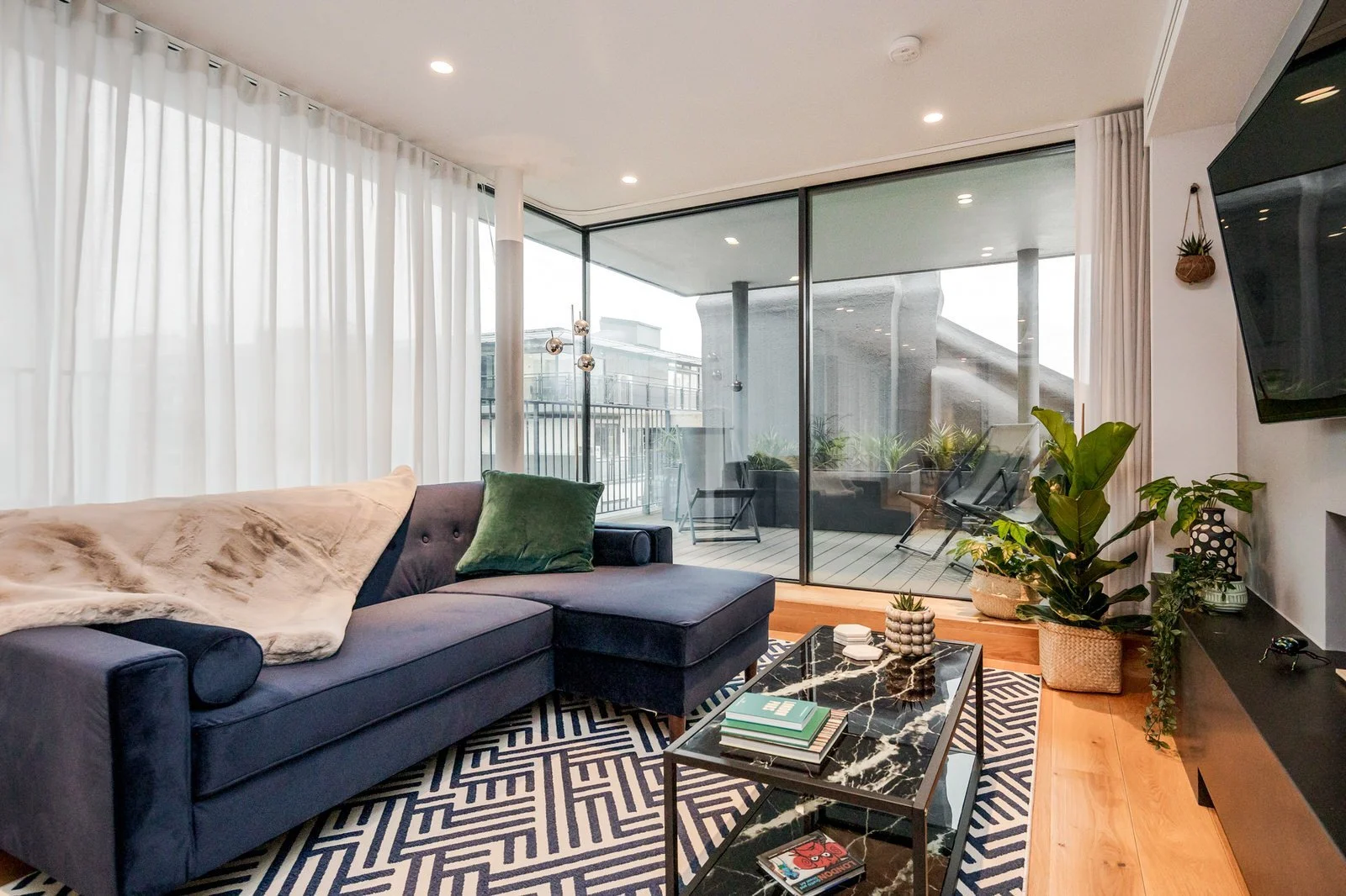 hult-accommodation-london-emeral-st-apartments.jpg