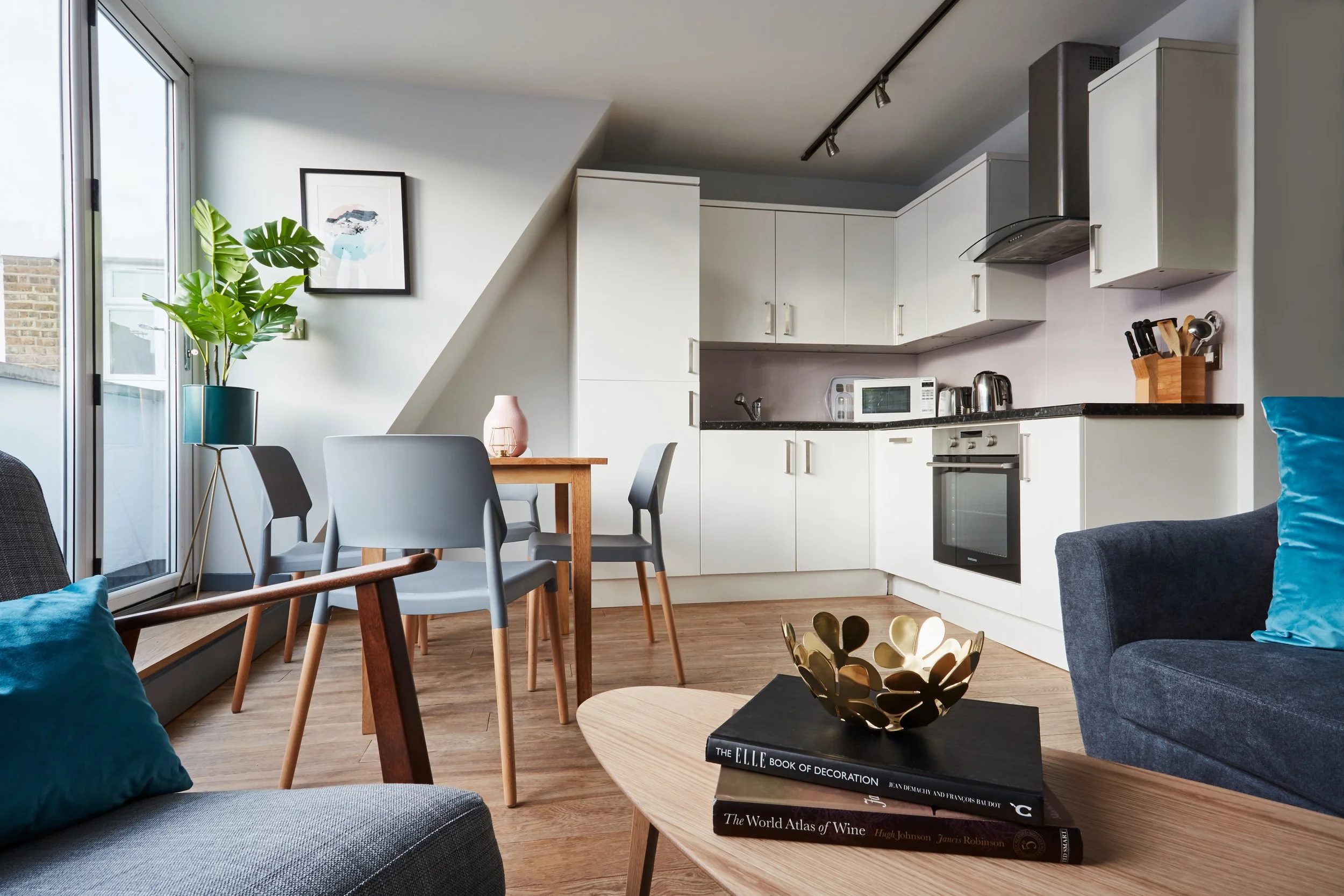 Flat 6 Kitchen Living.jpg