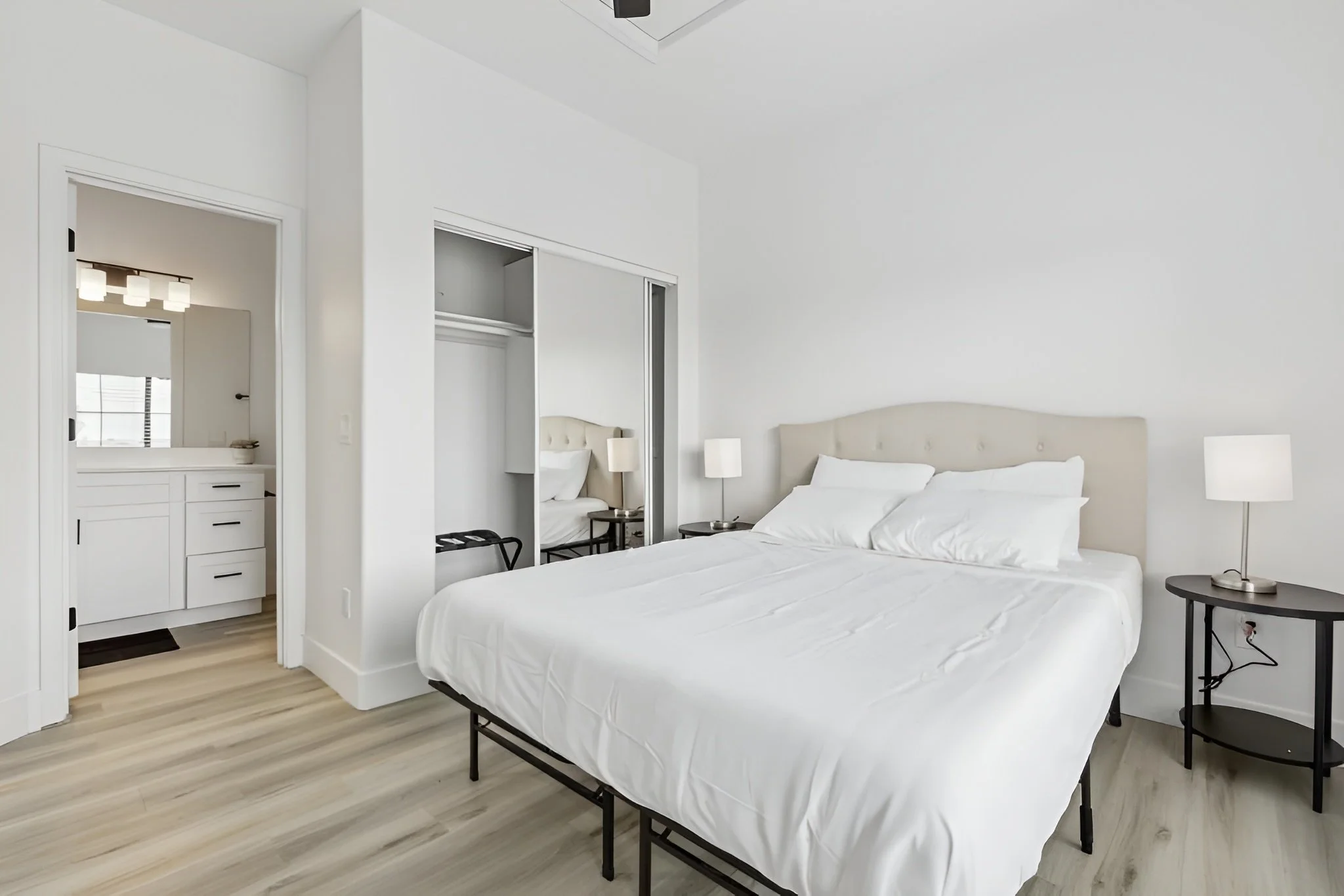 the-southeast-suites-2 bed -7.jpg