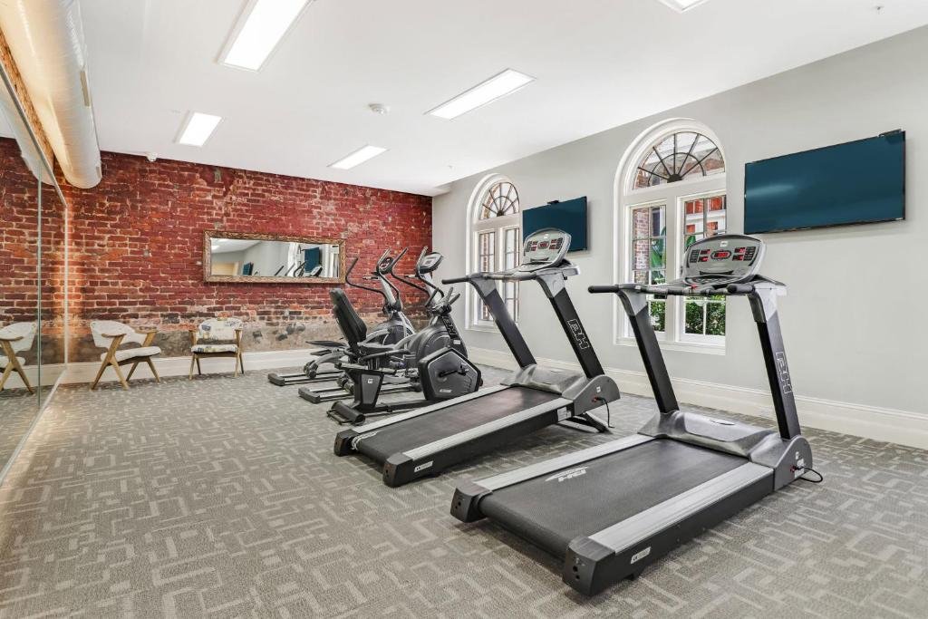 the-baronne-suites-facilities-4.jpg