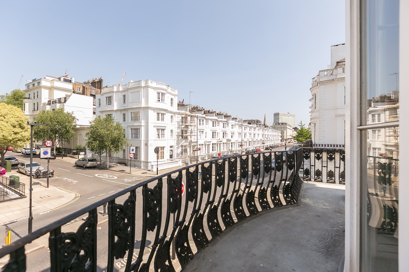 cleveland-square-2bed-balcony-3.jpg