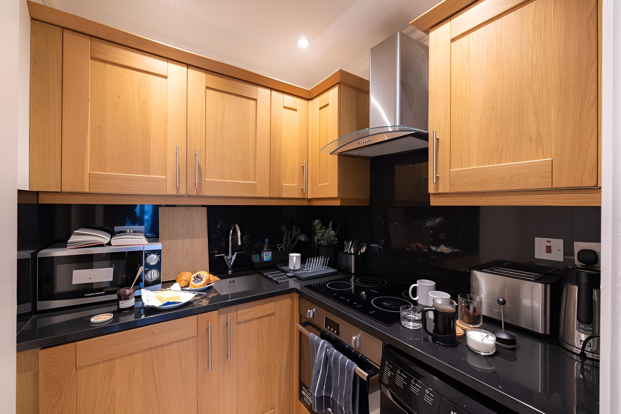 astwood-residences-deluxe-studio-9.jpg