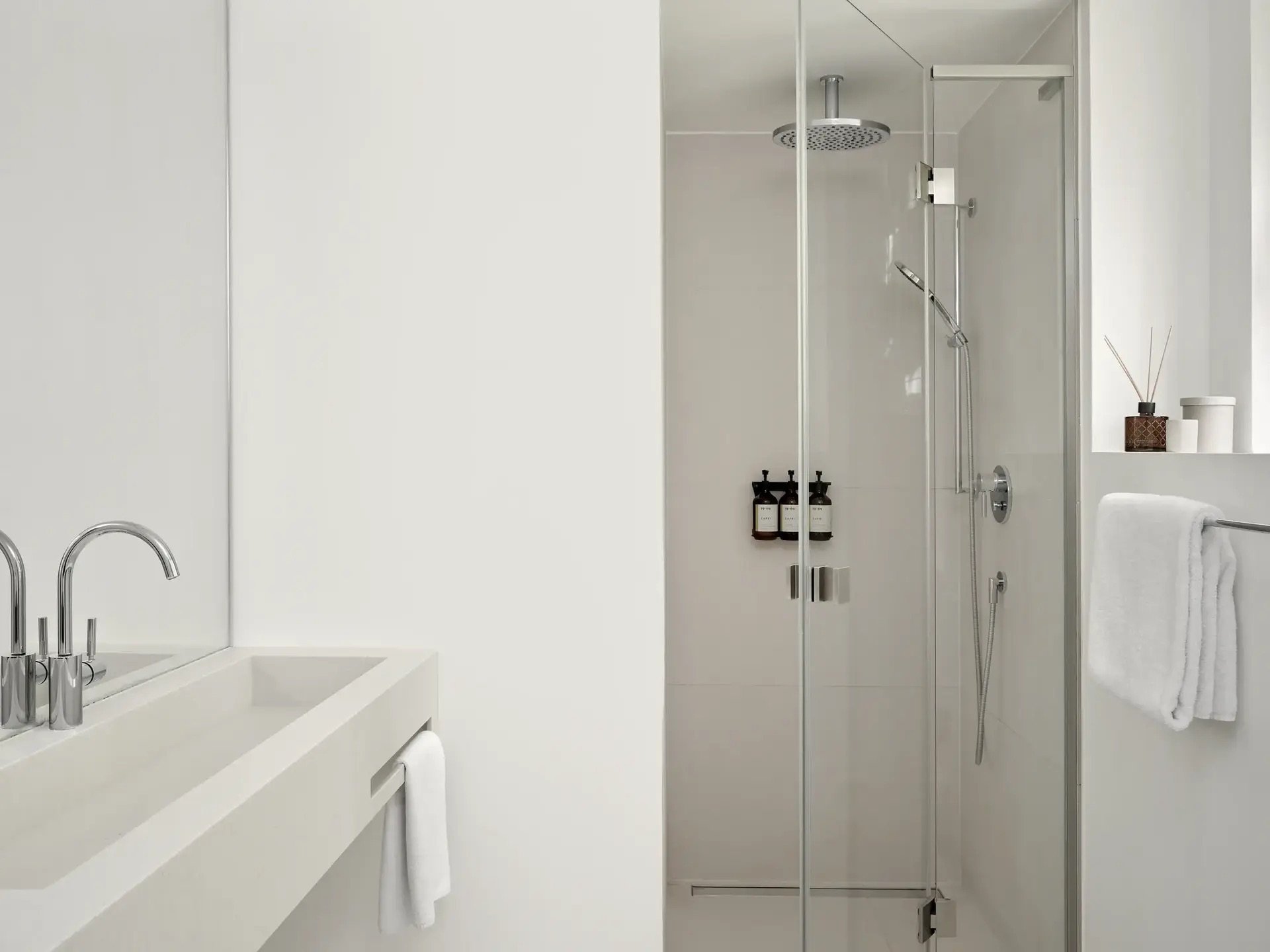 the-english-garden-suites-1 bed-1.jpeg