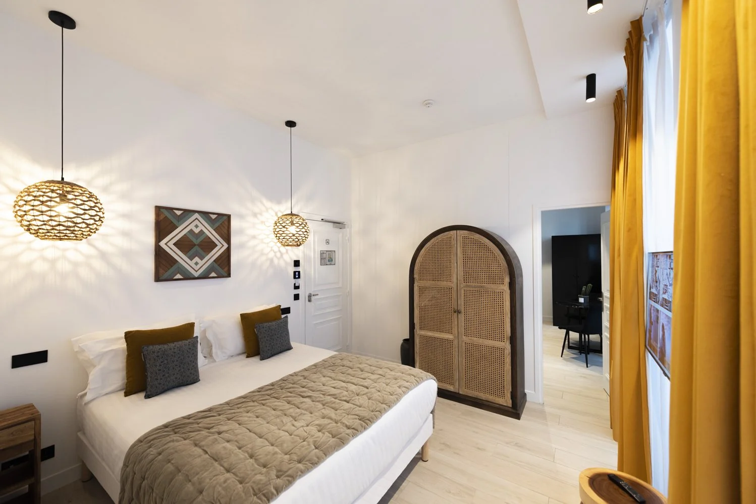 byron-residences-studio-2.jpg