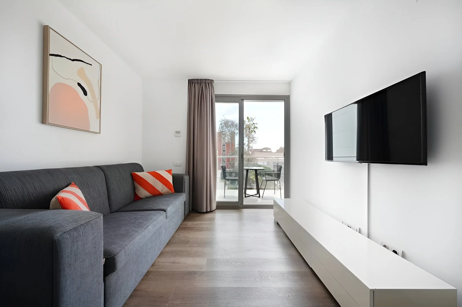 the-gaudi-quarters-1 bed -1.jpeg