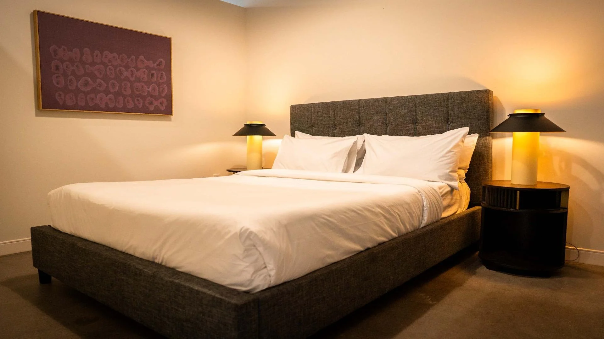 the-plaza-views-1 bed-6.jpg