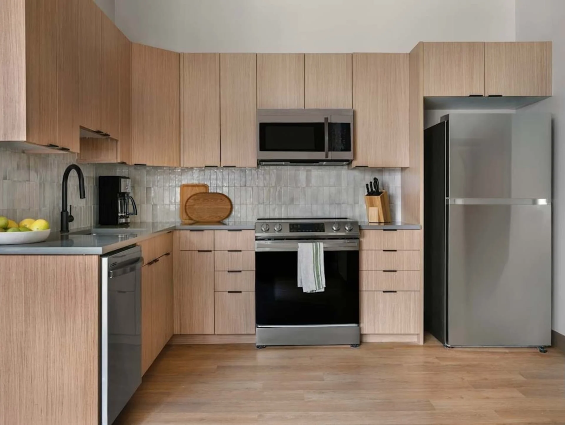 navy-pier-suites-studio-3.jpg