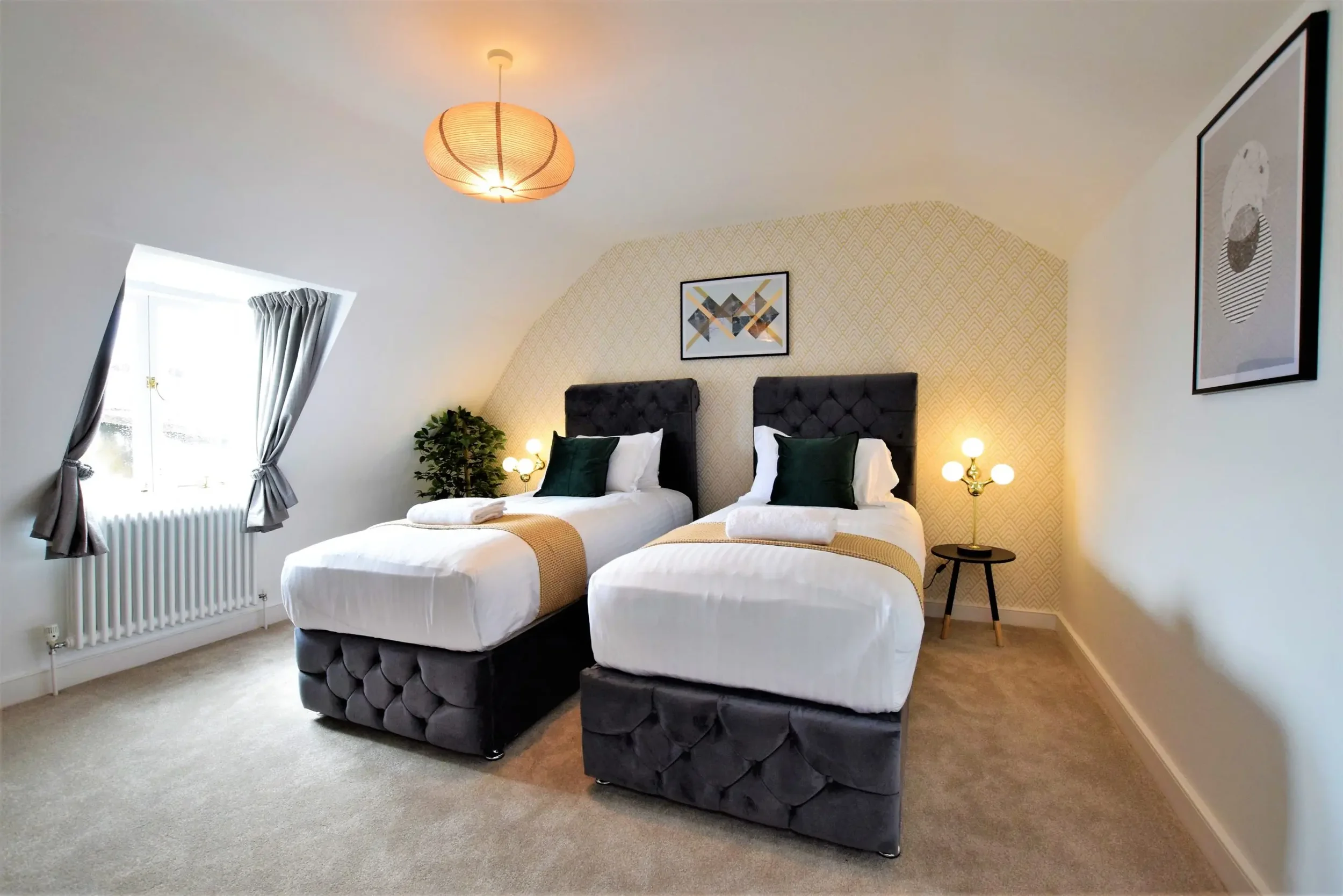 the-meridian-corner-2 bed-7.webp