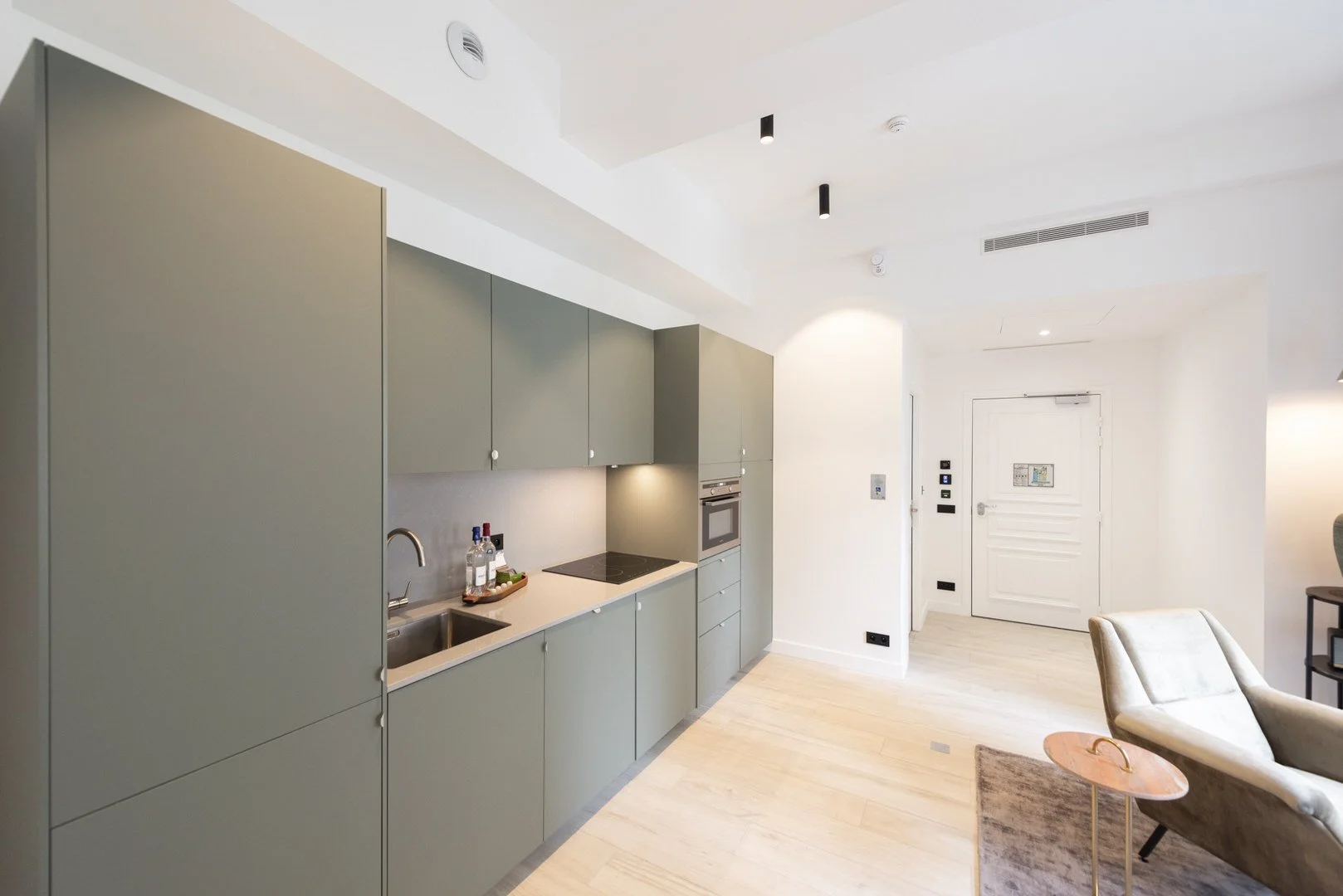 byron-residences-1bed-large-7.jpg