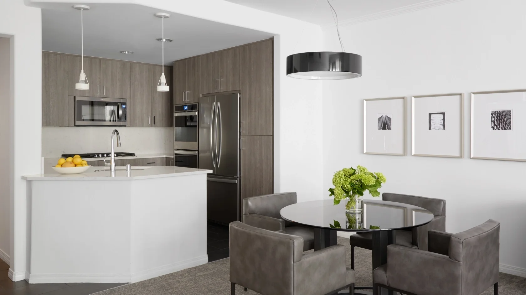 rodeo-dr-views-1 bed-3.webp