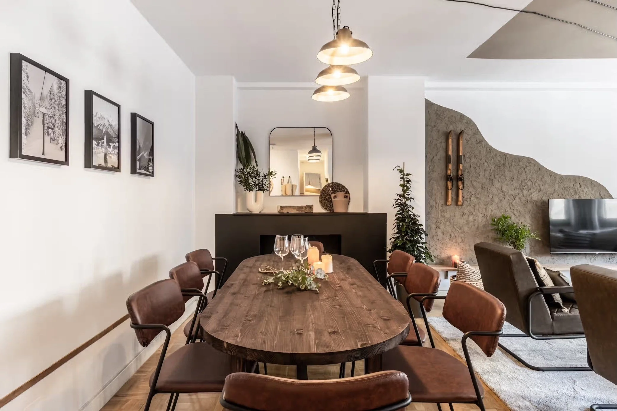 the-almagro-quarter-4 bed-4.jpeg