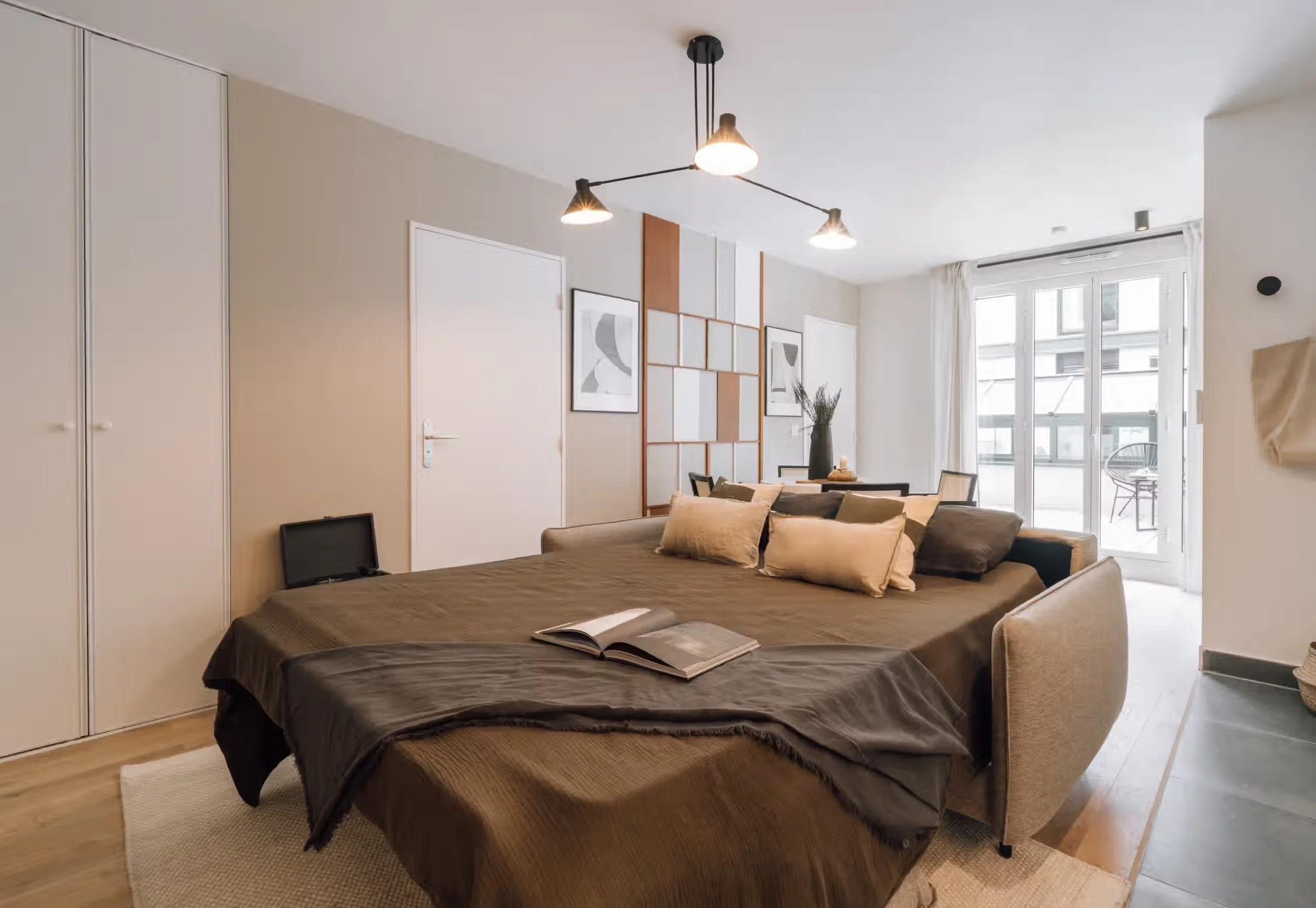 the-charonne-suites-1 bed-6.jpeg
