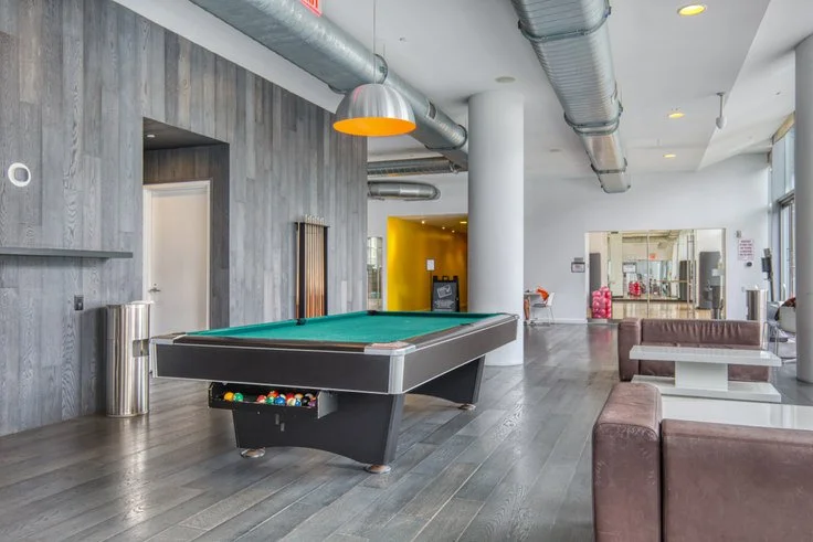 the clinton 54 builging 9.jpg