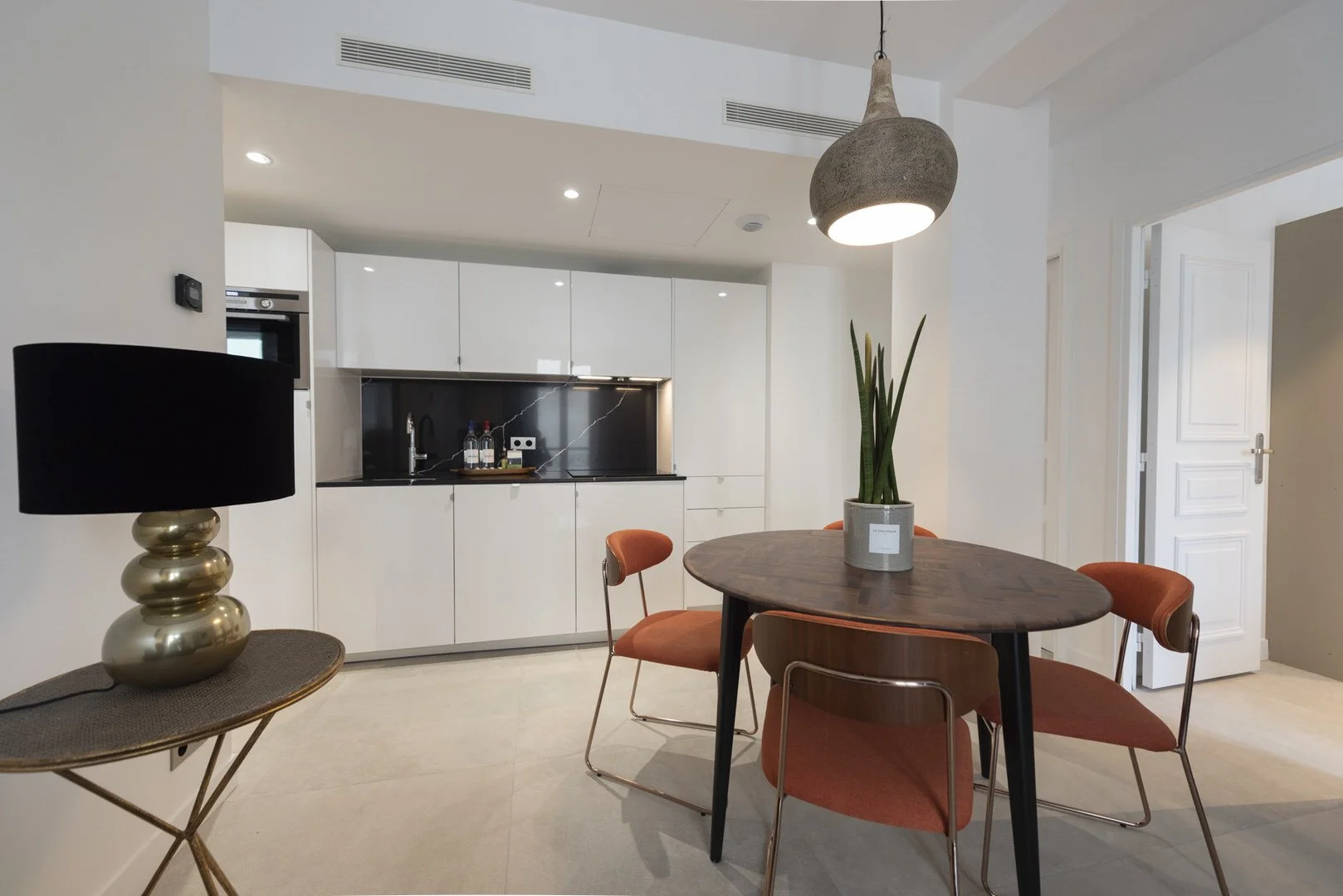 byron-residences-2bed-apt3-6.jpg