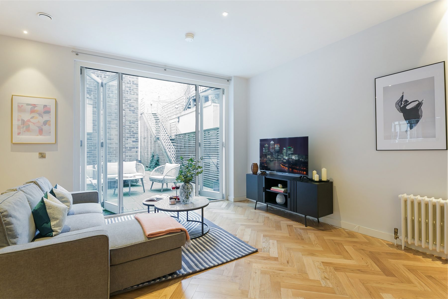 delancey-suites-3bed- (17).jpg
