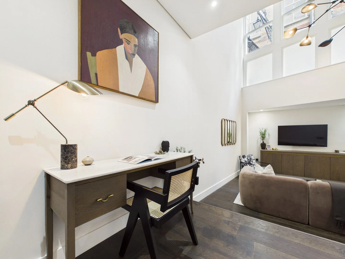 pink-mews-2bed-deluxe-new-14.jpg