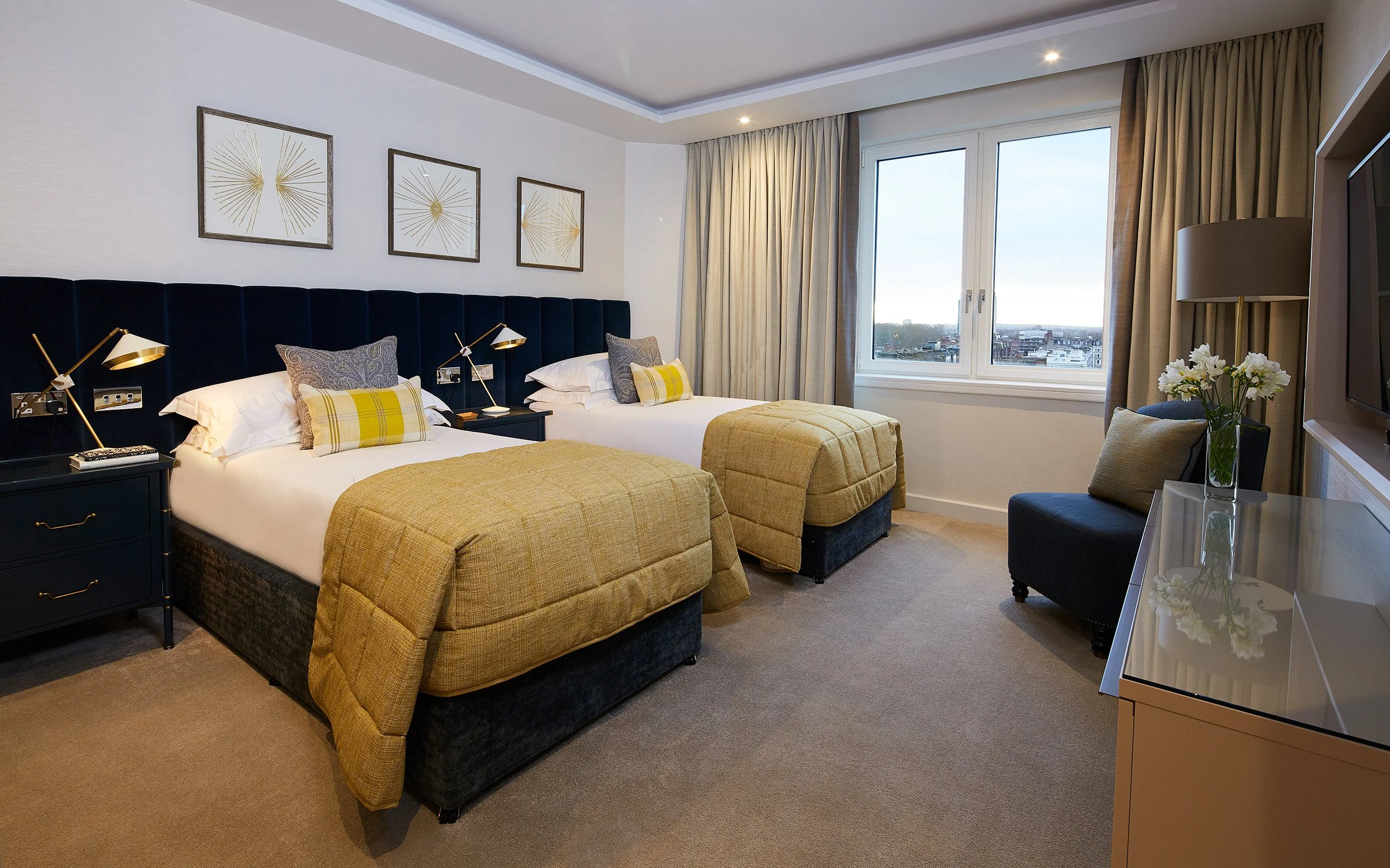 south-kensington-court-3bed- (3).jpg
