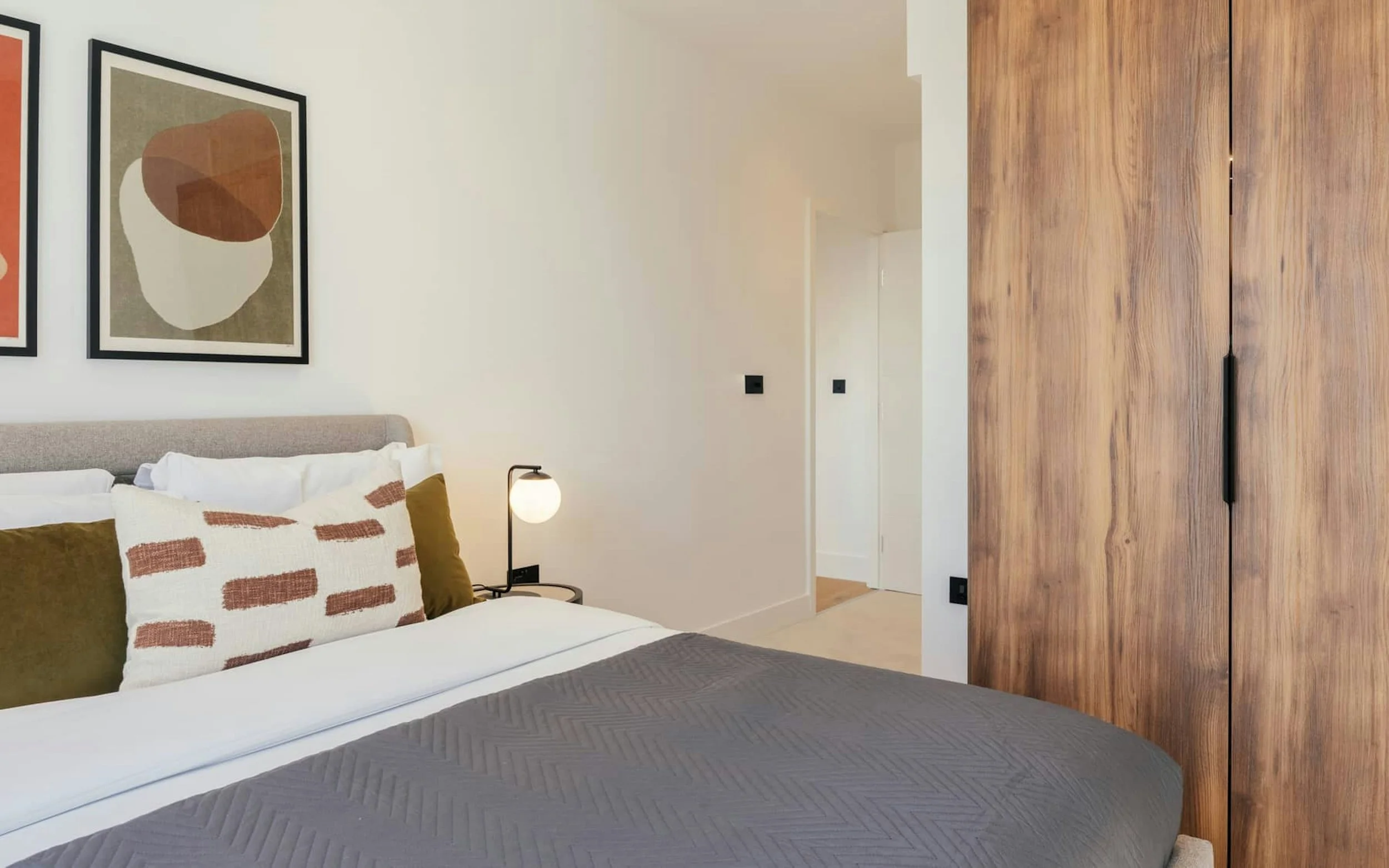 the-vauxhall-collection-2 bed-1.jpg