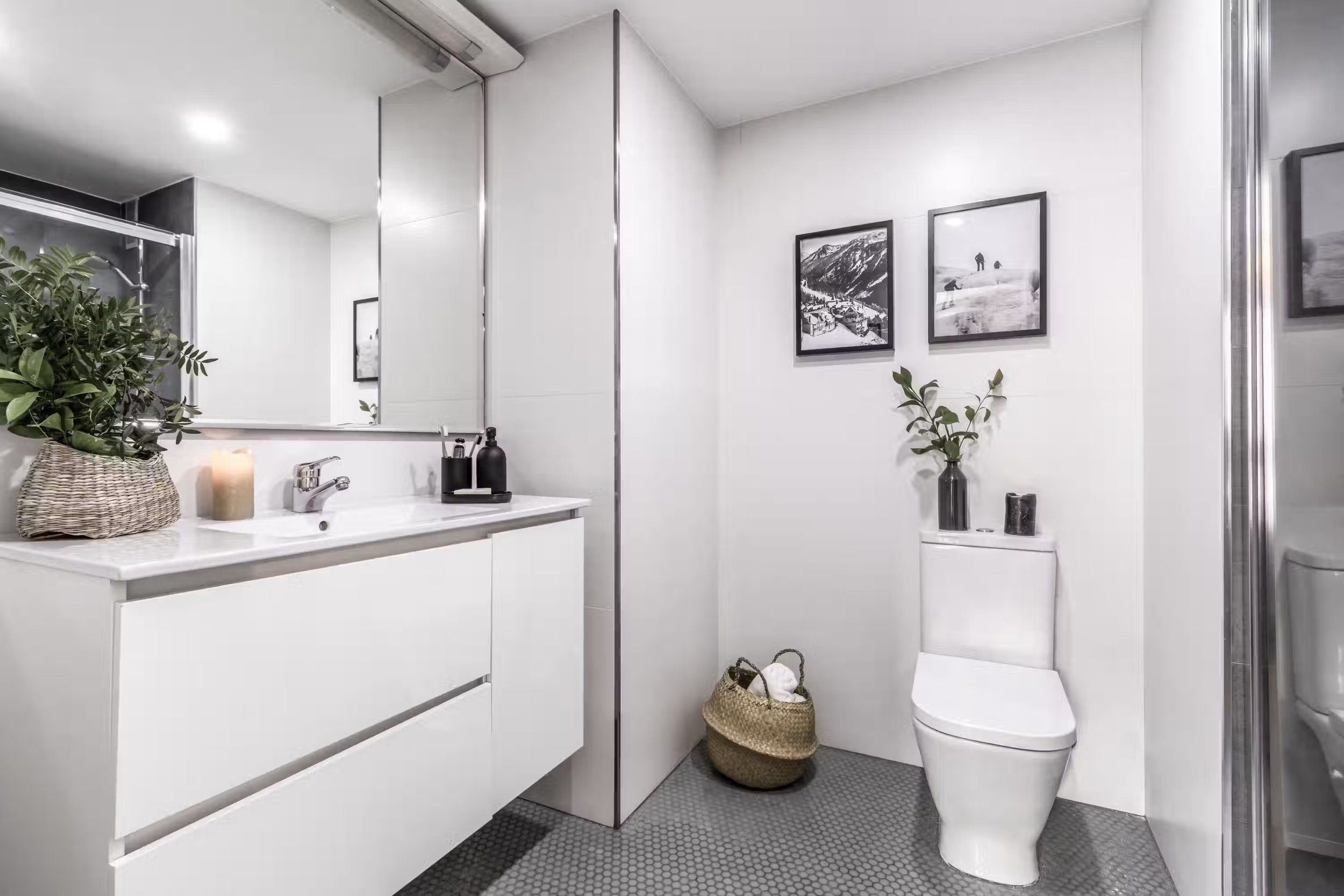 the-almagro-quarter-4 bed-10.jpeg