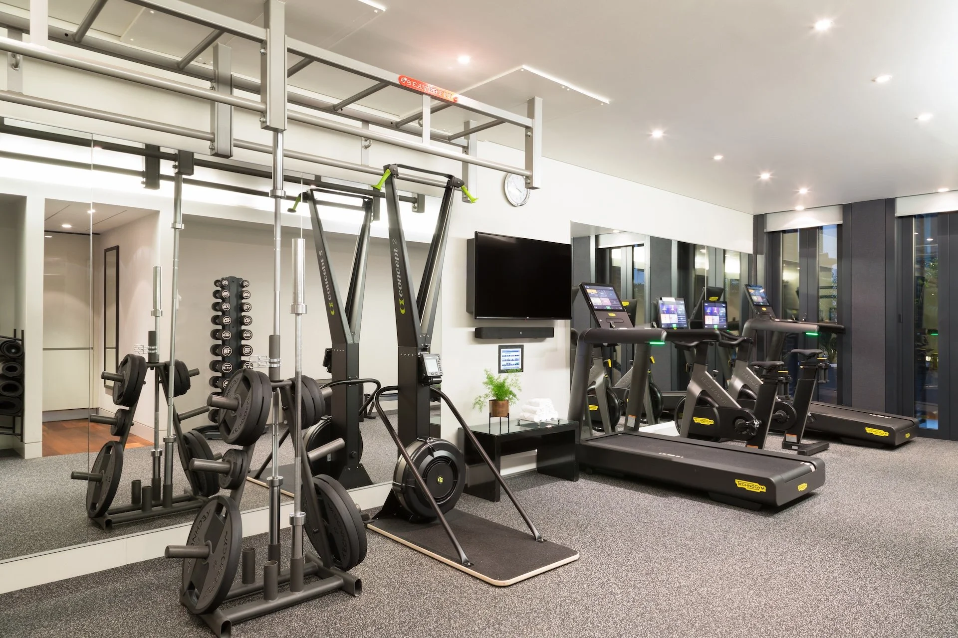 mayfair-suites-facilities8.jpg