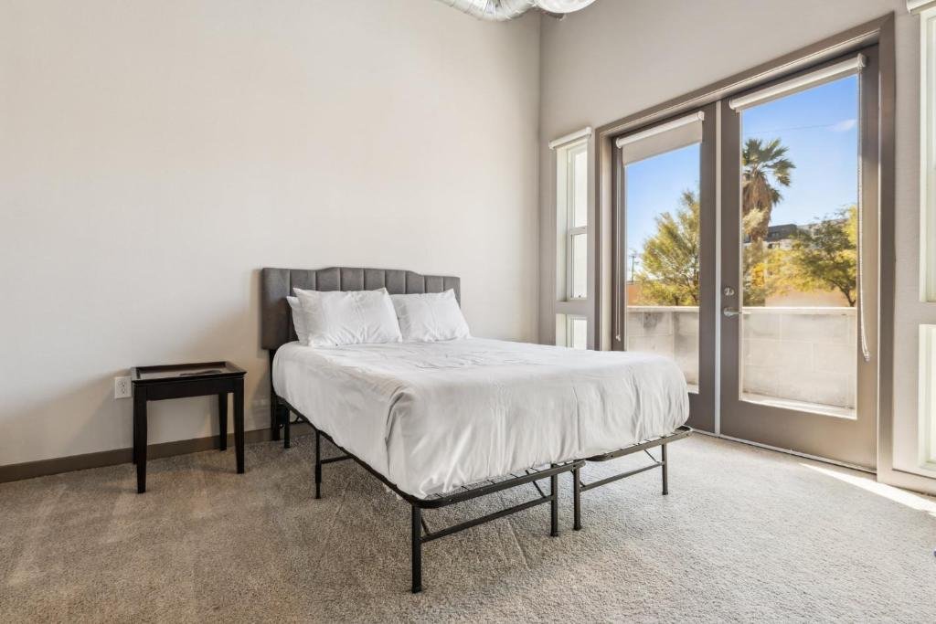 fillmore-heights-2 bed-10.jpg