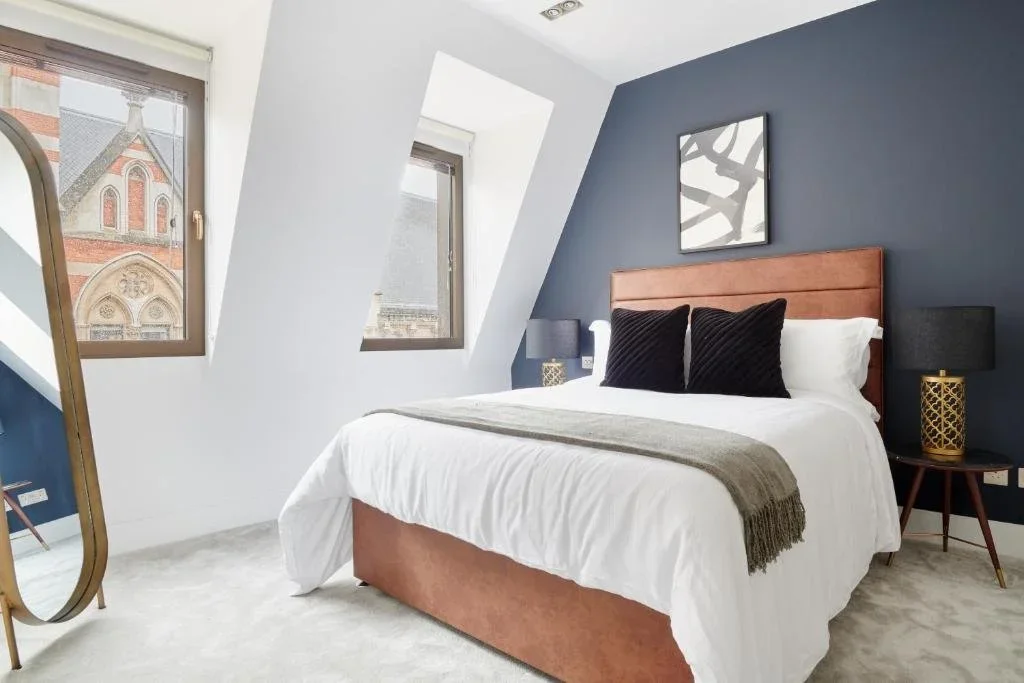 Apartments to rent near LSE