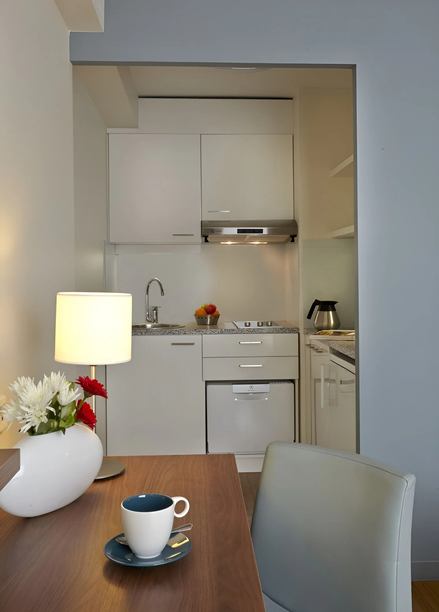 francoise-jardin-apartments-studio-1.jpg
