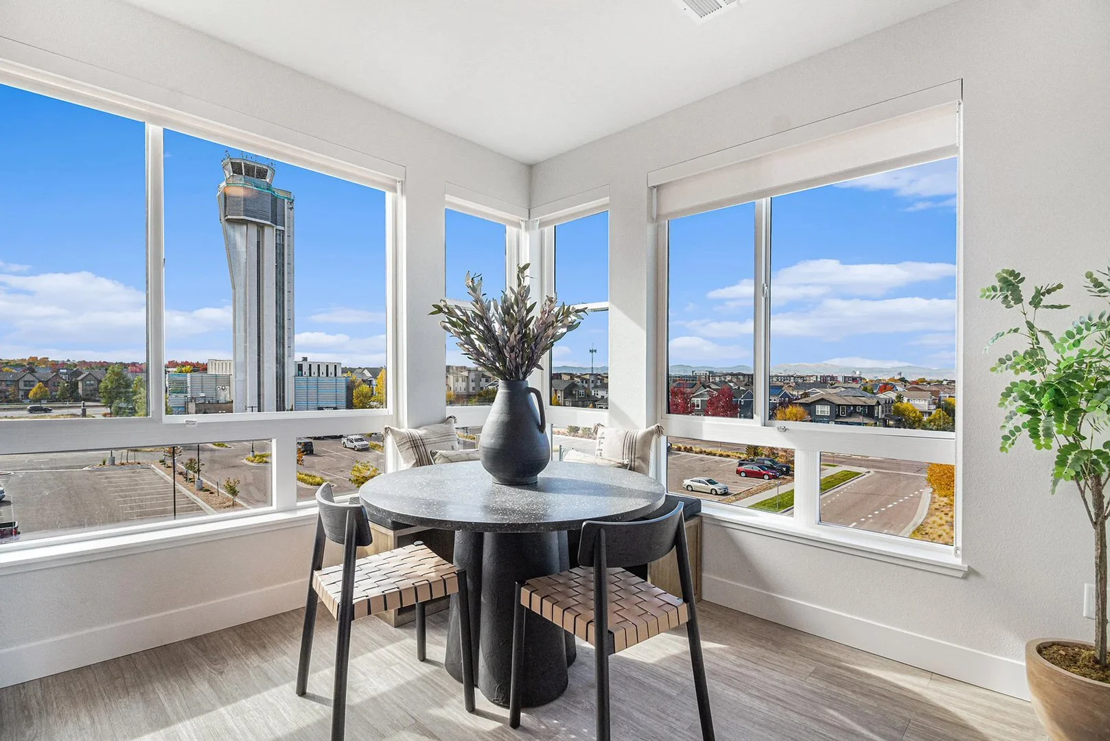 central-blvd-suites-2bed-10.jpeg