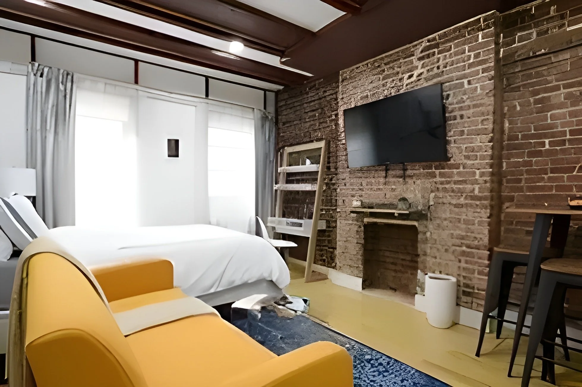 madison-sq-suites-studio-1.webp