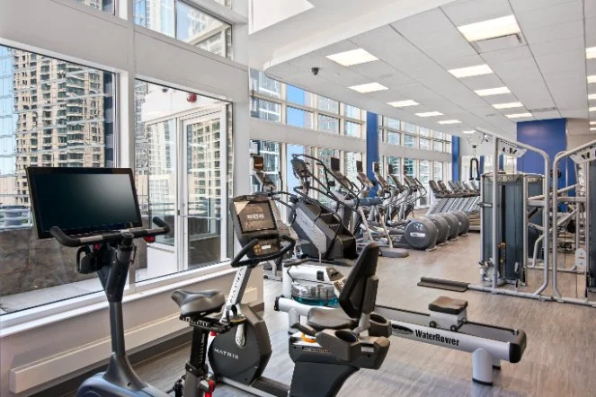 chicago-pier-suites-facilities-6.jpg