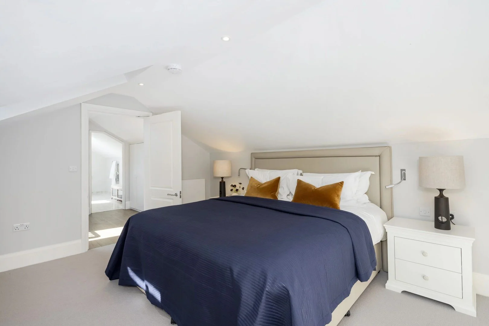the-knightsbridge-crescent-3bed-11.jpeg
