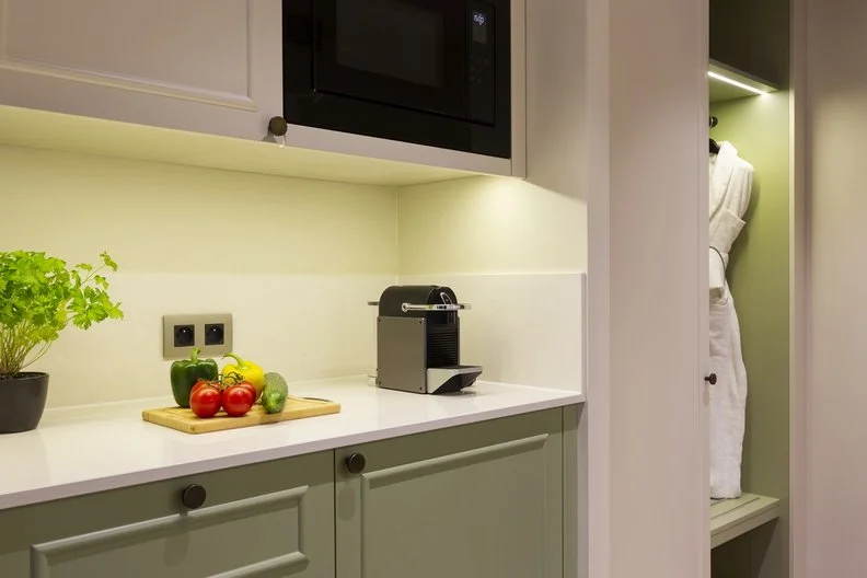 chatelet-quarters-1-bed-5.jpg