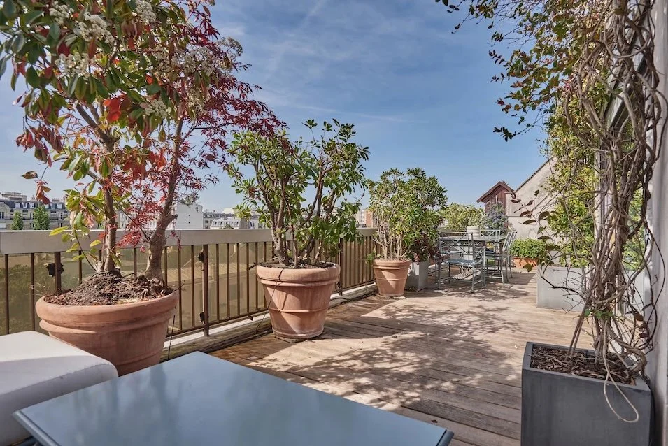 exelmans-views-3 bed-13.jpeg