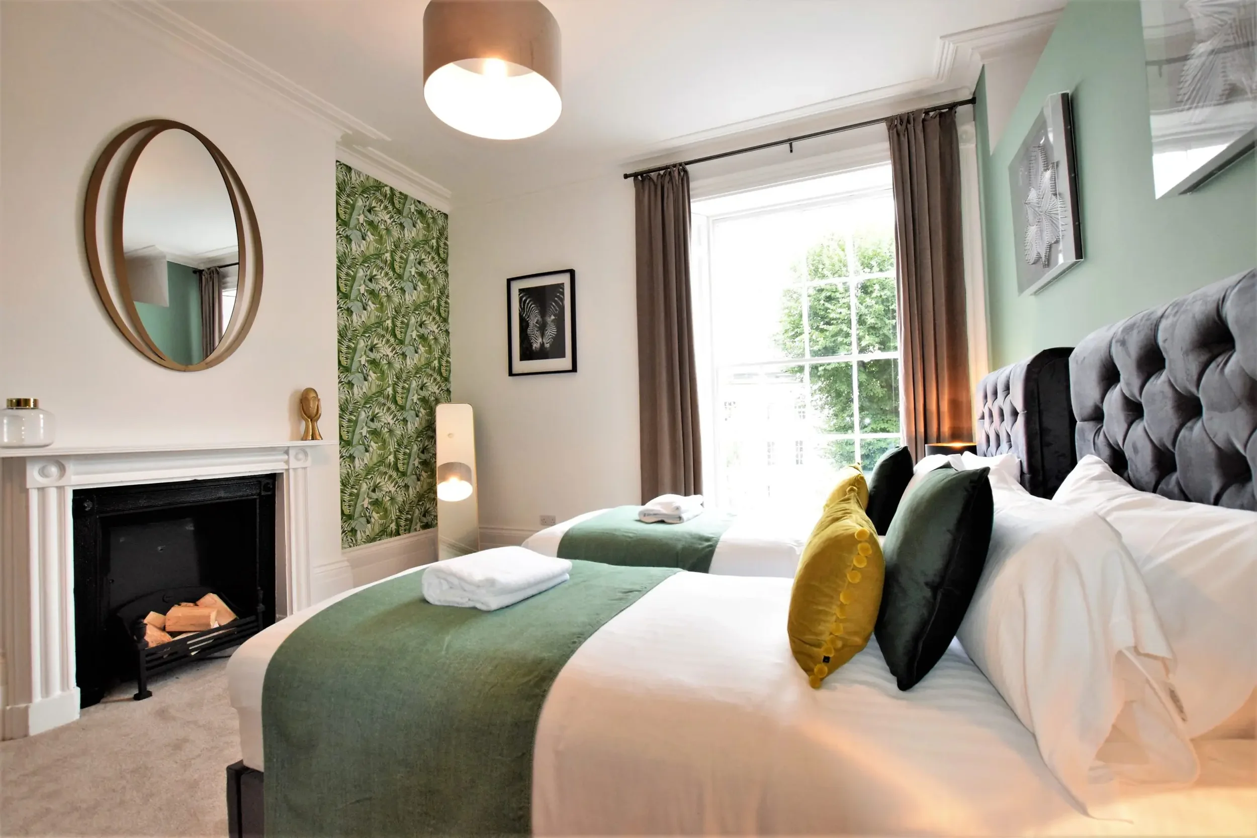 the-meridian-corner-1 bed-2.webp