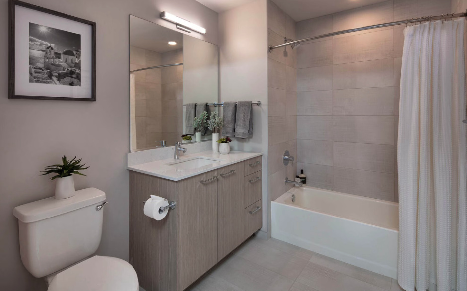 the-west-loop-gem-1 bed-2.png