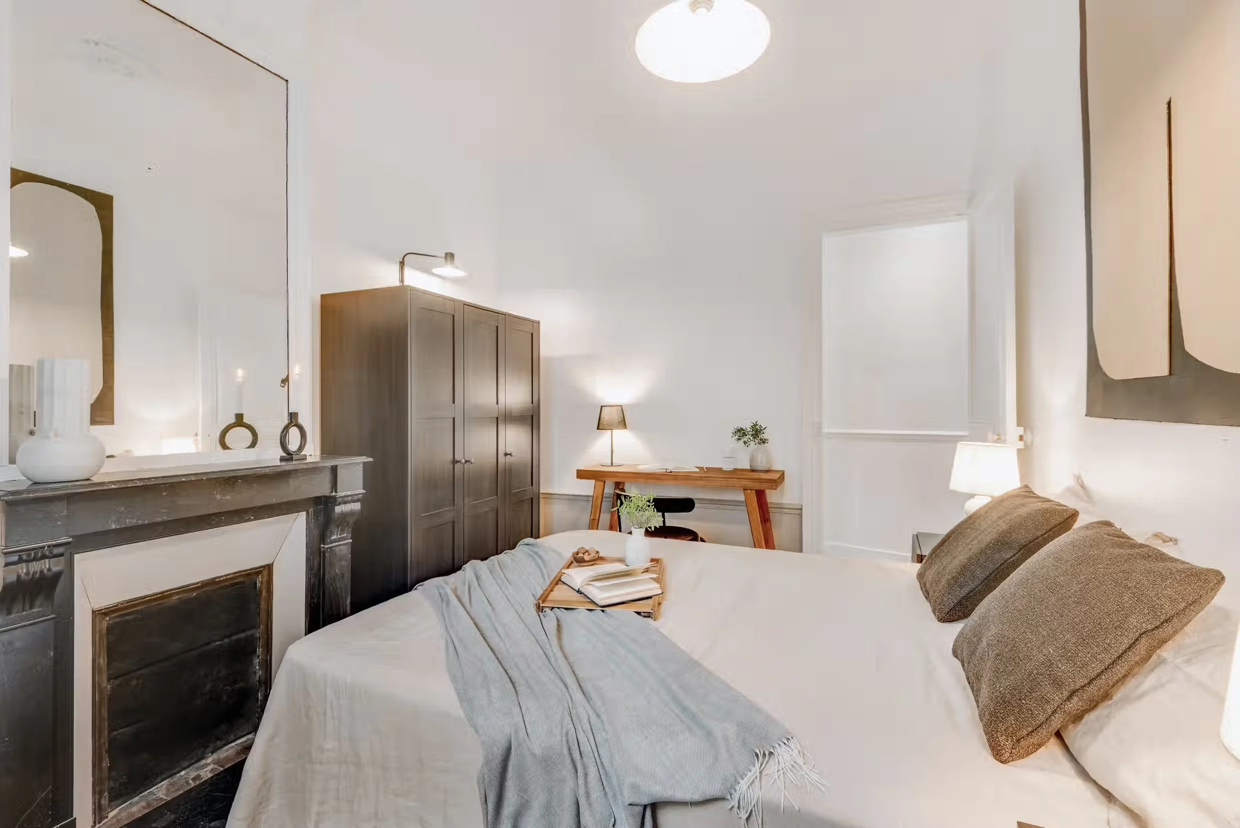 pont-marie-suites-3 bed-7.jpeg